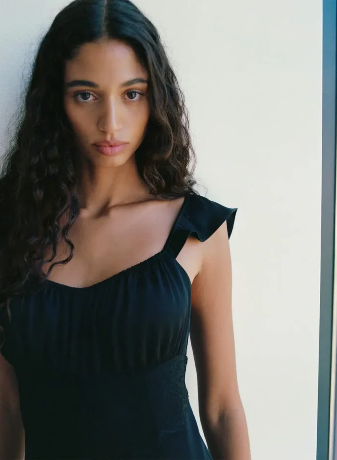 Magnate Satin-Kleid