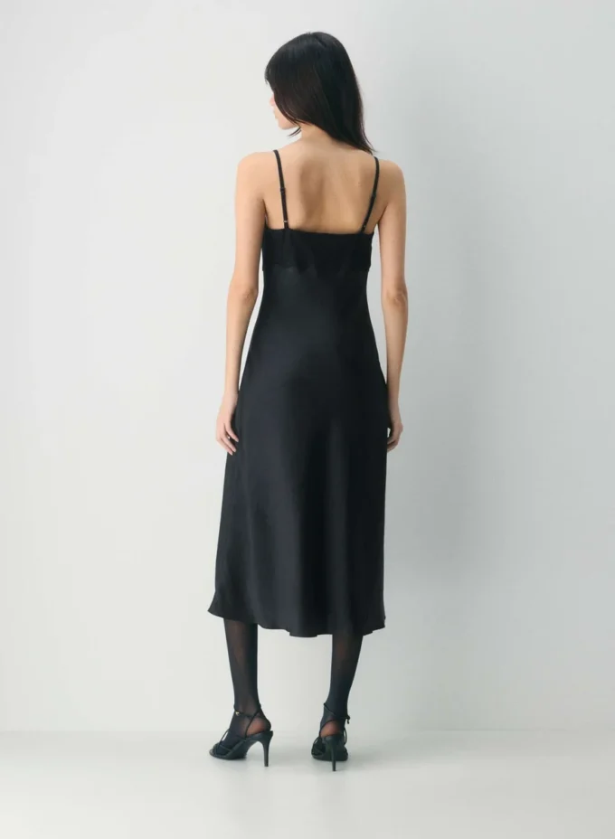 Memorize Satin-Kleid