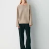 Minimalistischer Pullover Minimalistischer Pullover