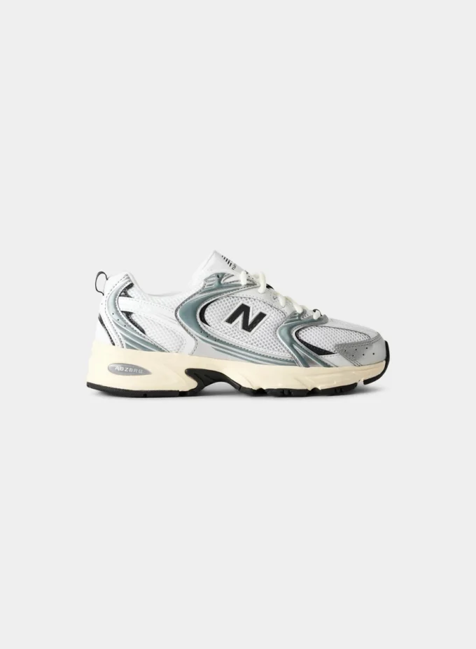 New Balance 530