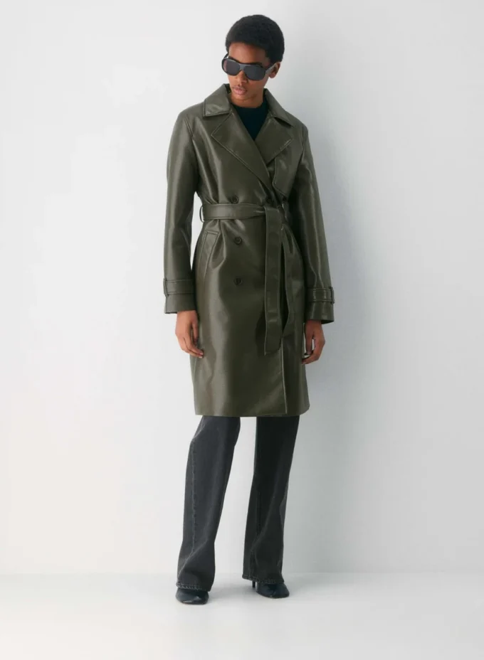 New Tabloid Trenchcoat – Unreal Leather