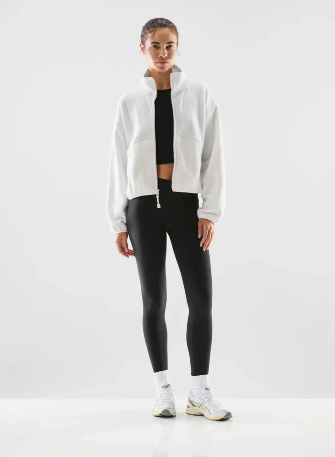 Plateau-Rollkragenpullover mit Reißverschluss Plateau-Rollkragenpullover mit Reißverschluss