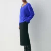 Plüschkaschmir-Pullover mit übergroßem V-Ausschnitt Plüschkaschmir-Pullover mit übergroßem V-Ausschnitt