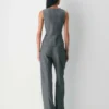 Regal Vest – (Re)ssential