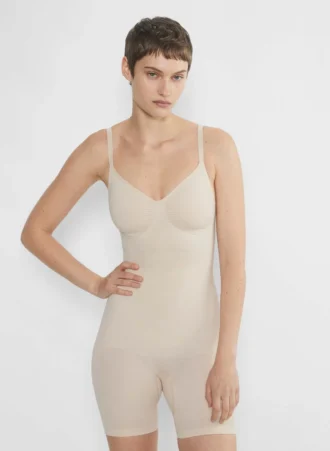 ShapeEnhance™ Nahtloser Body mit mittlerer Beinlänge