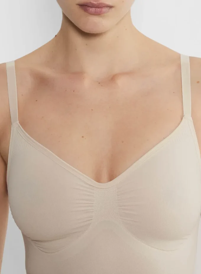 ShapeEnhance™ Nahtloser Body mit mittlerer Beinlänge