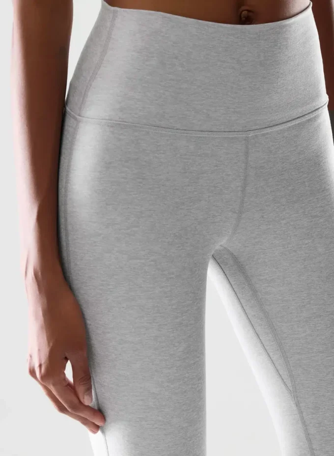 SoftWhip™ Cheeky Hi-Rise Flare 32″ Leggings SoftWhip™ Cheeky Hi-Rise Flare 32″ Leggings
