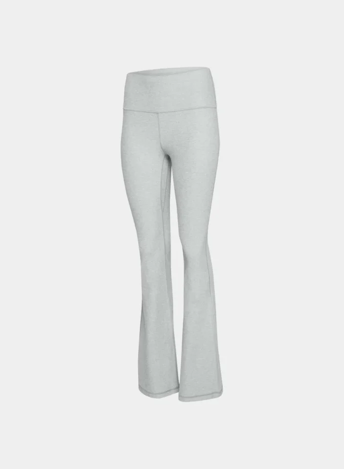 SoftWhip™ Cheeky Hi-Rise Flare 32″ Leggings SoftWhip™ Cheeky Hi-Rise Flare 32″ Leggings