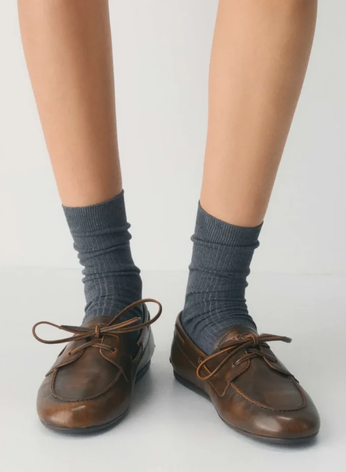 Sperry x Aritzia Slim Bootsschuh – Glattleder Sperry x Aritzia Slim Bootsschuh – Glattleder