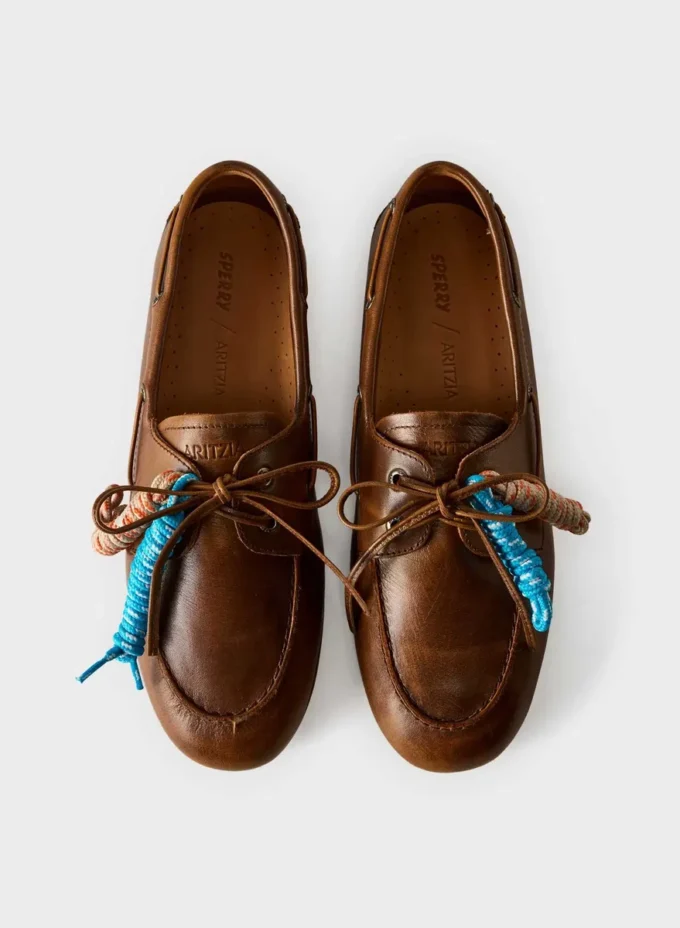 Sperry x Aritzia Slim Bootsschuh – Glattleder Sperry x Aritzia Slim Bootsschuh – Glattleder