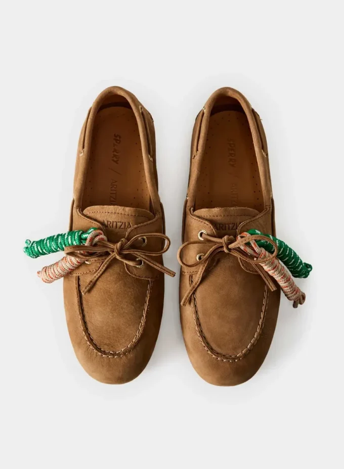 Sperry x Aritzia Slim Bootsschuh – Nubukleder Sperry x Aritzia Slim Bootsschuh – Nubukleder