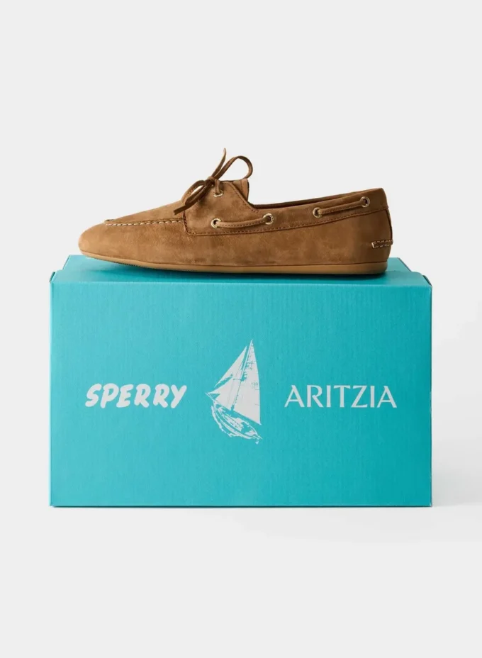 Sperry x Aritzia Slim Bootsschuh – Nubukleder Sperry x Aritzia Slim Bootsschuh – Nubukleder
