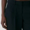 The Effortless Pant™ Curve-Fit Lo-Rise – Crepette™ The Effortless Pant™ Curve-Fit Lo-Rise – Crepette™