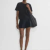 The Effortless Short™ Curve-fit Mini – CruiseLinen™ The Effortless Short™ Curve-fit Mini – CruiseLinen™
