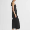 The Limitless Pant™ Cropped – CruiseLinen™ The Limitless Pant™ Cropped – CruiseLinen™