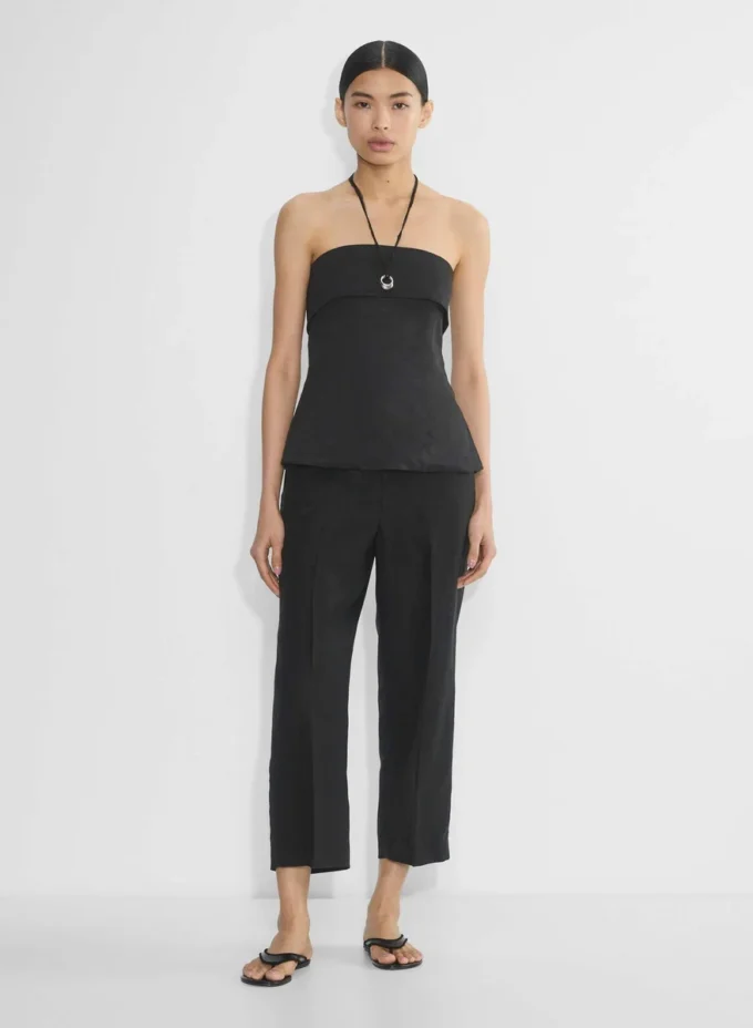The Limitless Pant™ Cropped – CruiseLinen™ The Limitless Pant™ Cropped – CruiseLinen™
