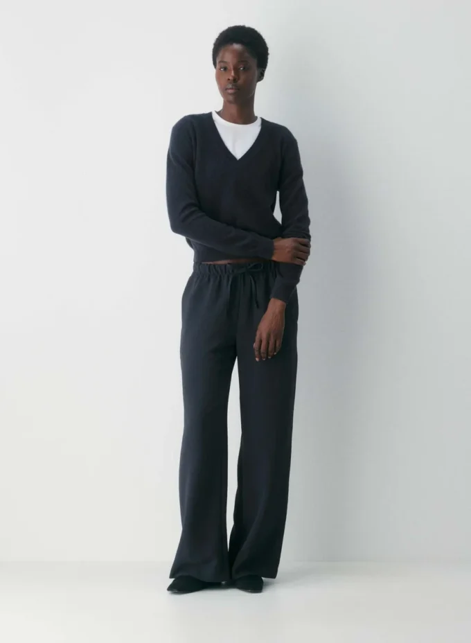 The Lodge Pant™ Curve-Fit – Crepette™ The Lodge Pant™ Curve-Fit – Crepette™