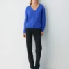 V-Ausschnitt-Strickjacke aus Bare Merino Wool