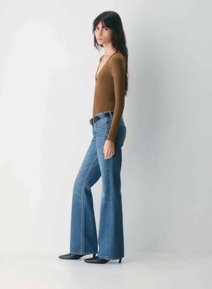 Weicher, nahtloser Lapis-Bodysuit Weicher, nahtloser Lapis-Bodysuit